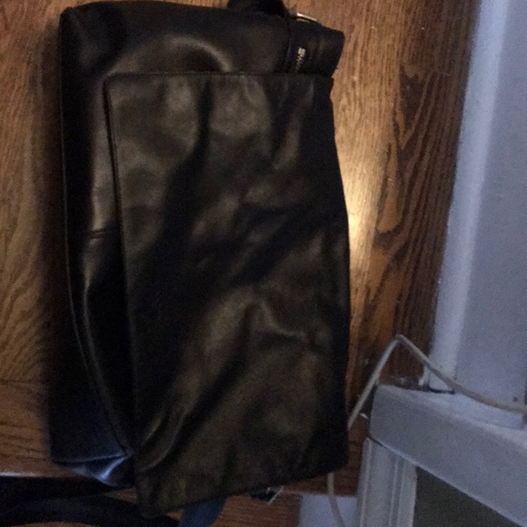 Black coach men’s messenger - Picture 1 of 4